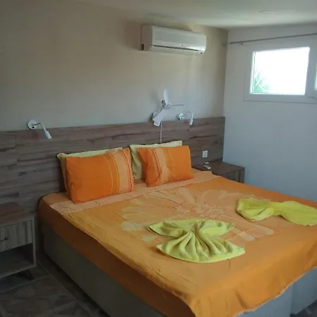 Paddys Ovacik Apartment *