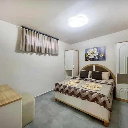 Paddys Ovacik Apartmán *